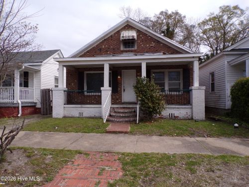 1119 S 8th St, Wilmington, NC, 28401-5805 | Card Image