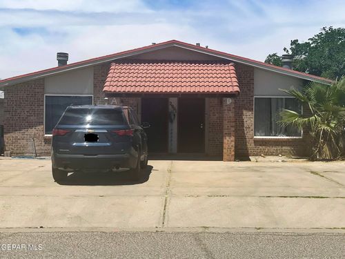 aandb-2901 Beachcomber Dr, El Paso, TX, 79936-2096 | Card Image