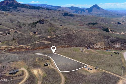 194 Gcr 281, Kremmling, CO, 80459 | Card Image