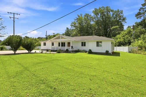 2010 Fort Prince Blvd, wellford, SC, 29385-9745 | Card Image