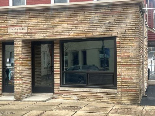 25 S 5th St, Martins Ferry, OH, 43935-1425 | Card Image