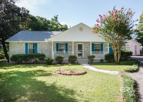 2126 Club House Dr, Lillian, AL, 36549-5402 | Card Image