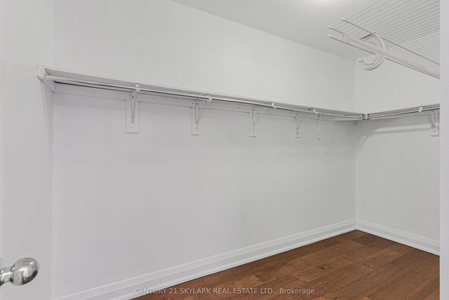 5178 Churchill Meadows Blvd, House other with 4 bedrooms, 4 bathrooms and 3 parking in Mississauga ON | Image 37