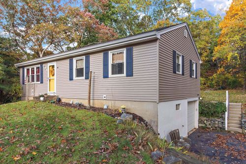 28 Juniper Ln, Griswold, CT, 06351-9119 | Card Image