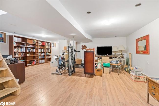 11317 Regional Rd 25, House other with 3 bedrooms, 1 bathrooms and 8 parking in Halton Hills ON | Image 22