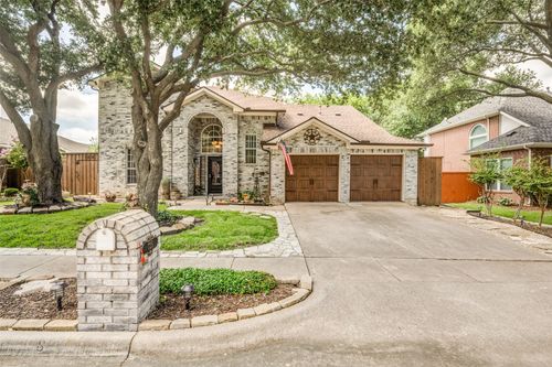 725 Crested Butte Trl, Flower Mound, TX, 75028-7297 | Card Image