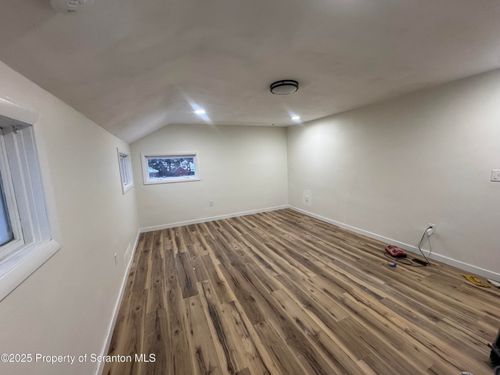 2-638 Pear St, Scranton, PA, 18505-4004 | Card Image