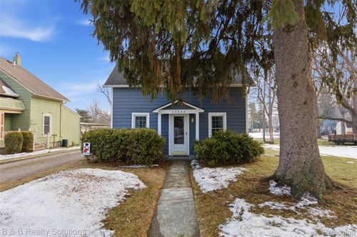23644 E Main St, Armada, MI, 48005-3309 | Card Image