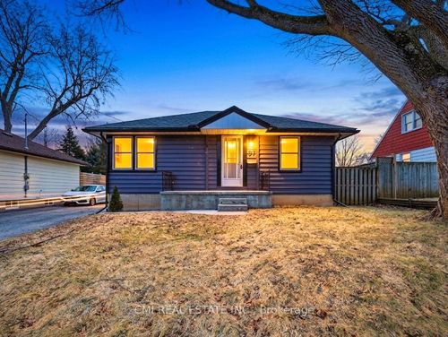 97 Stewart Ave, Cambridge, ON, N1R2V1 | Card Image