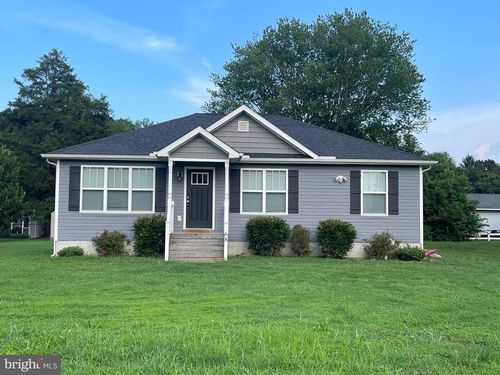 68 Columbia Rd, COLONIAL BEACH, VA, 22443-7006 | Card Image
