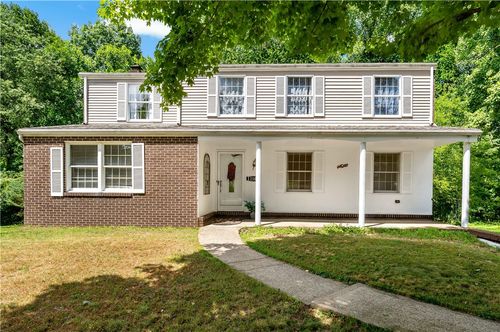2105 Pendleton Dr, Monroeville, PA, 15146-4819 | Card Image
