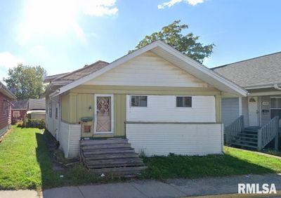 1116 18 Th Avenue, House other with 2 bedrooms, 1 bathrooms and null parking in Rock Island IL | Image 1