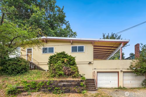 9671 41st Ave S, Seattle, WA, 98118-5216 | Card Image