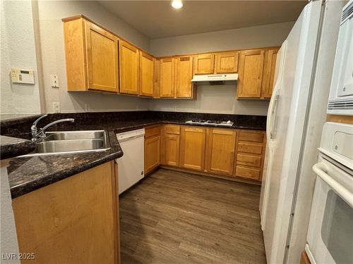 405-55 E Agate Ave, Las Vegas, NV, 89123-6033 | Card Image