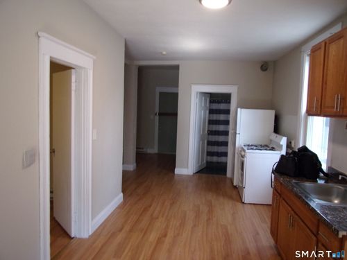 1st-flr-south-158 High St, New Britain, CT, 06051-1822 | Card Image