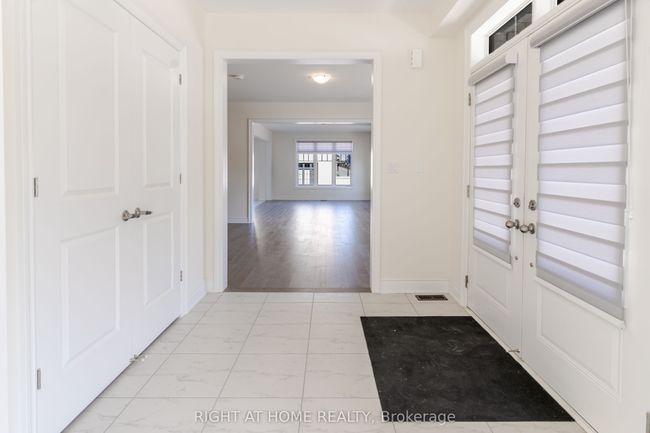 126 Settlers Crescent, House other with 4 bedrooms, 5 bathrooms and 4 parking in Bradford West Gwillimbury ON | Image 12