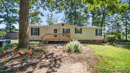 156 White Poplar St, Ramseur, NC, 27316-8664 | Card Image