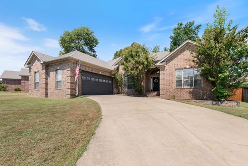7050 E Ridge Dr, Sherwood, AR, 72120-4249 | Card Image