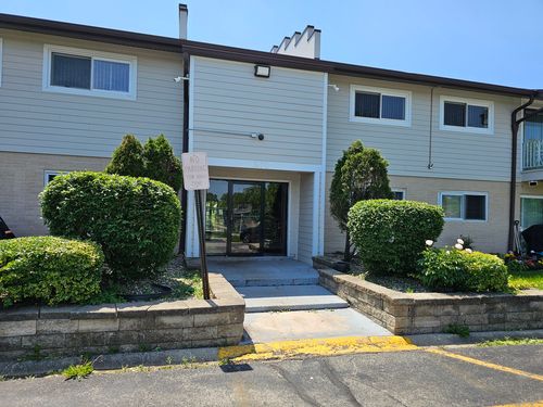259-870 E Old Willow Rd, Prospect Heights, IL, 60070-2134 | Card Image