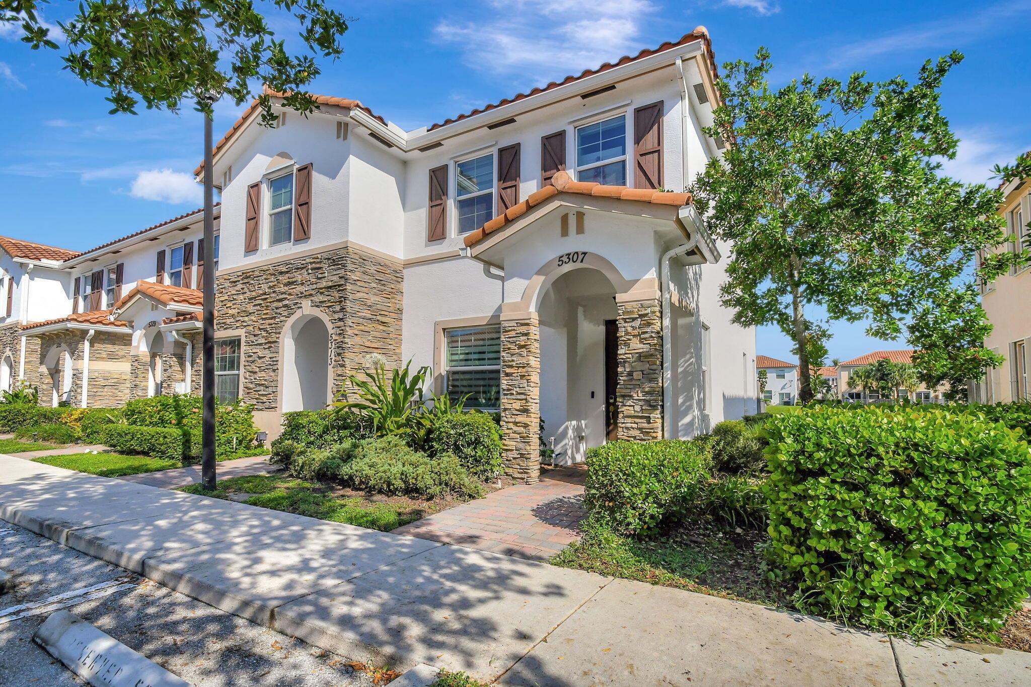 Ashley River Rd, West Palm Beach, FL 33417