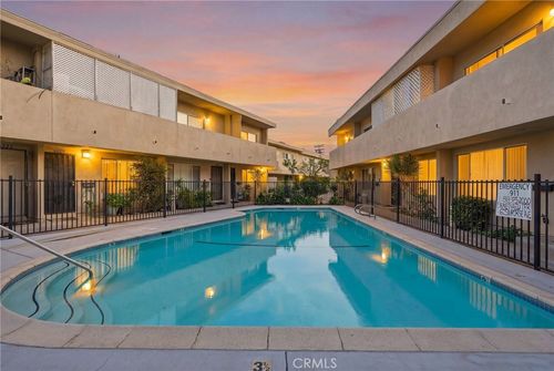 6223 Morse Ave, Valley Glen, CA, 91606-2919 | Card Image