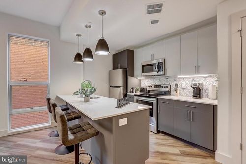 207-3029 W Glenwood Avenue, PHILADELPHIA, PA, 19121 | Card Image