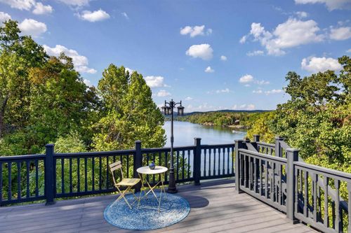 139 Waterfront Ct, Hot Springs, AR, 71913-8233 | Card Image