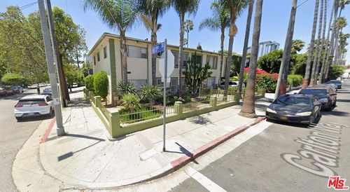 apt-13-5950 Carlton Way, Hollywood, CA, 90028-6556 | Card Image