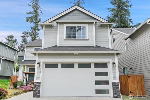 26029 242nd Place Se, Maple Valley, WA, 98038 | Card Image