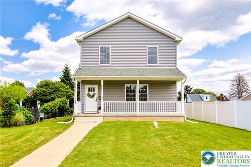 721 7th St, Whitehall, PA, 18052-5817 | Card Image