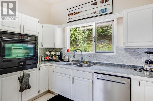 3450 Davidson Road, House other with 4 bedrooms, 5 bathrooms and 6 parking in Ainsworth BC | Image 28