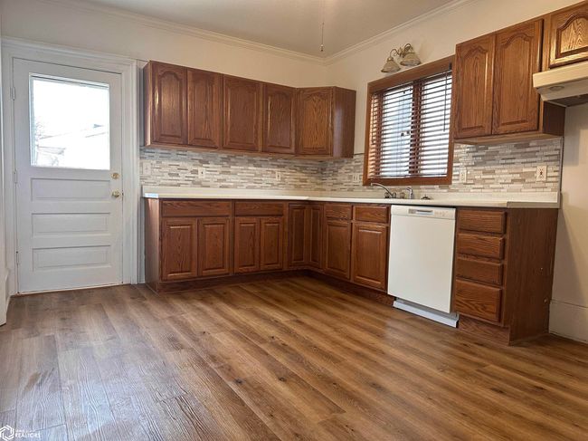 211 S Garfield Ave, Home with 3 bedrooms, 2 bathrooms and 2 parking in Burlington IA | Image 13