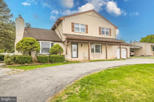 5514 Schantz Rd, Allentown, PA, 18104-9024 | Card Image