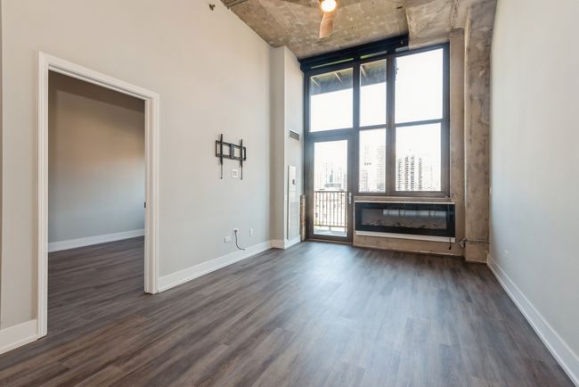 UNIT-505 - 320 E 21 St St, Condo with 2 bedrooms, 2 bathrooms and 1 parking in Chicago IL | Image 6
