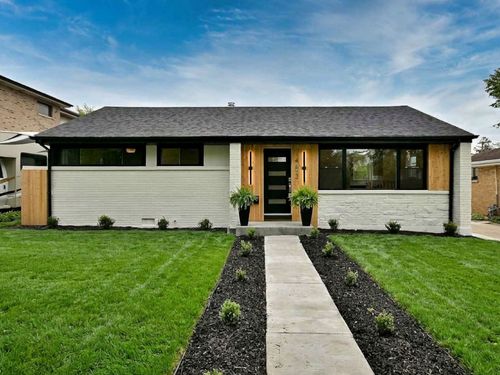 453 N West Ave, Elmhurst, IL, 60126-2127 | Card Image