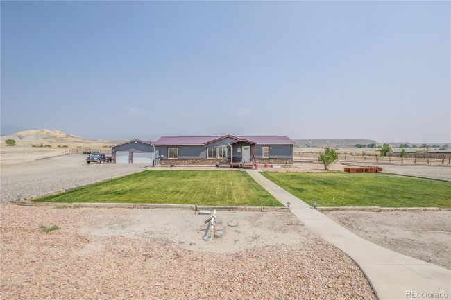 5566 Grand Mesa View Dr, House other with 3 bedrooms, 2 bathrooms and 3 parking in Whitewater CO | Image 4