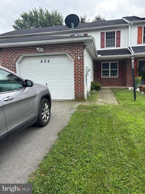 424 Groffdale Rd, QUARRYVILLE, PA, 17566-9152 | Card Image