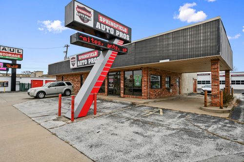 3202 S Campbell Avenue, Springfield, MO, 65807 | Card Image