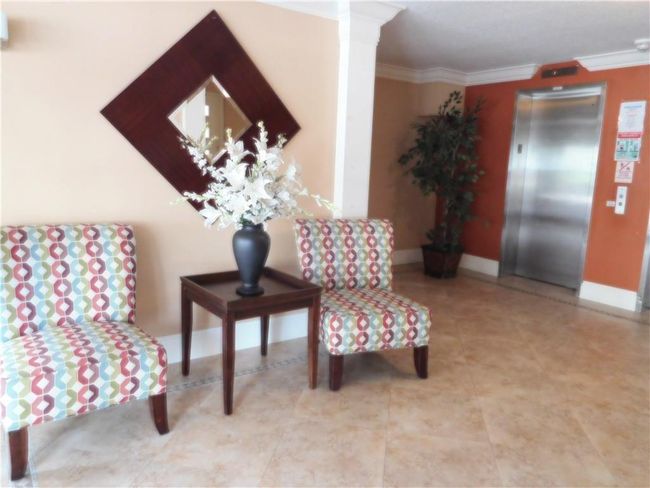 APT-503 - 2650 S Course Dr, Condo with 2 bedrooms, 2 bathrooms and null parking in Pompano Beach FL | Image 5