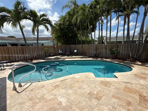 2372 120th Ln, Coral Springs, FL, 33065-3272 | Card Image