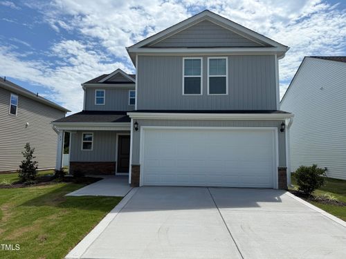 17 W Emily Gardens Dr, Selma, NC, 27576-4508 | Card Image