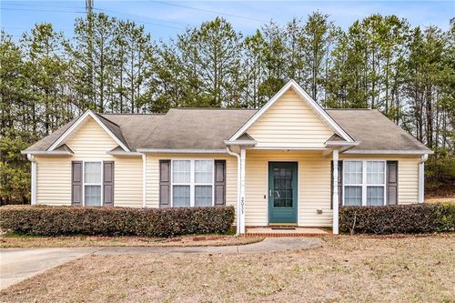 2033 Tea Berry Ct, Winston Salem, NC, 27127-7638 | Card Image