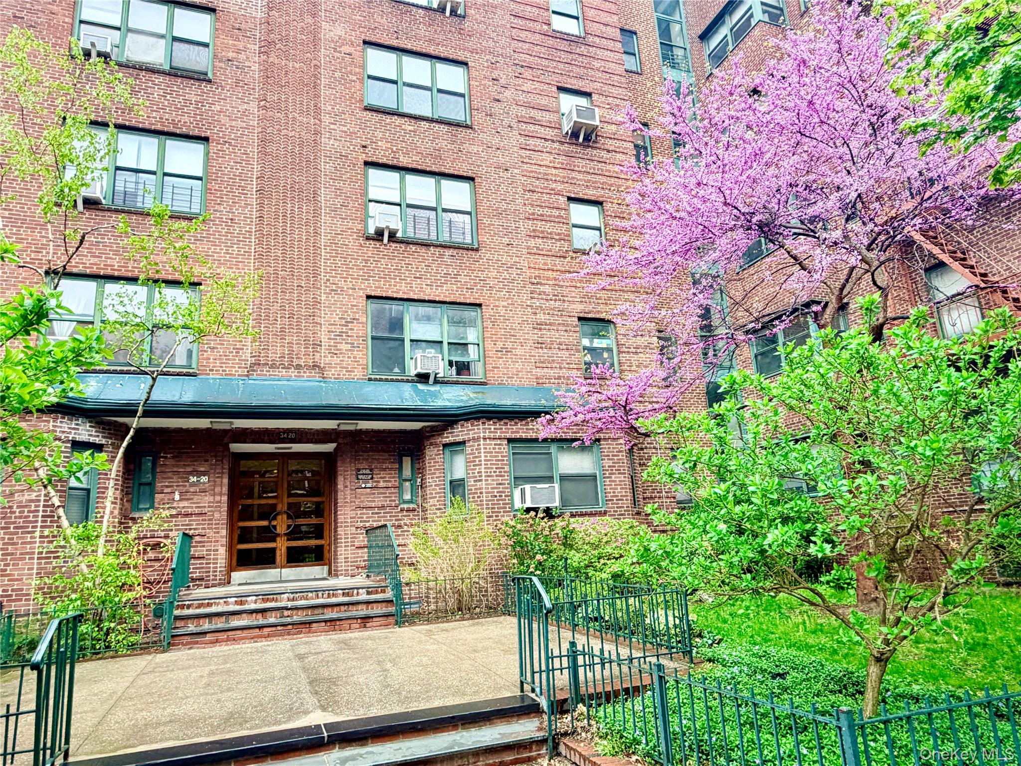 Residential in New York 4