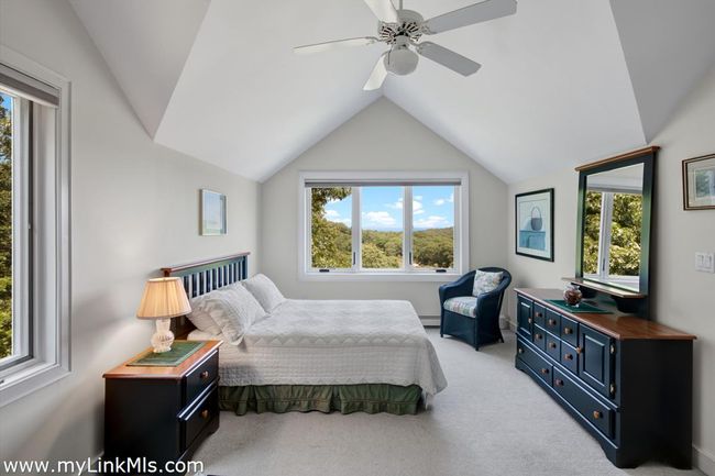 100 Gosnolds Way, House other with 4 bedrooms, 3 bathrooms and null parking in Chilmark MA | Image 35