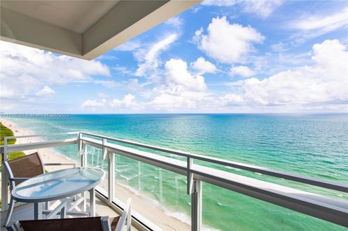 17-6801 Collins Ave, Miami Beach, FL, 33141-3243 | Card Image