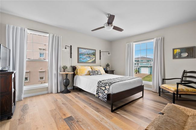 213 Port Saint Claire, House other with 3 bedrooms, 3 bathrooms and null parking in City by the Sea TX | Image 17