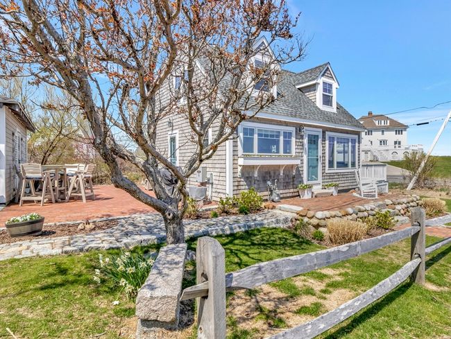 65 Holbrook Ave, House other with 1 bedrooms, 2 bathrooms and 4 parking in Hull MA | Image 24