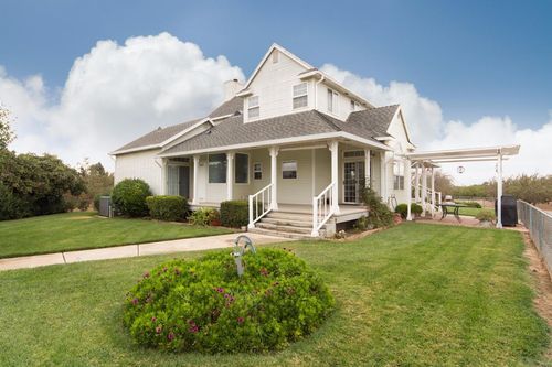 271 Wildwood Rd, Arbuckle, CA, 95912-9722 | Card Image