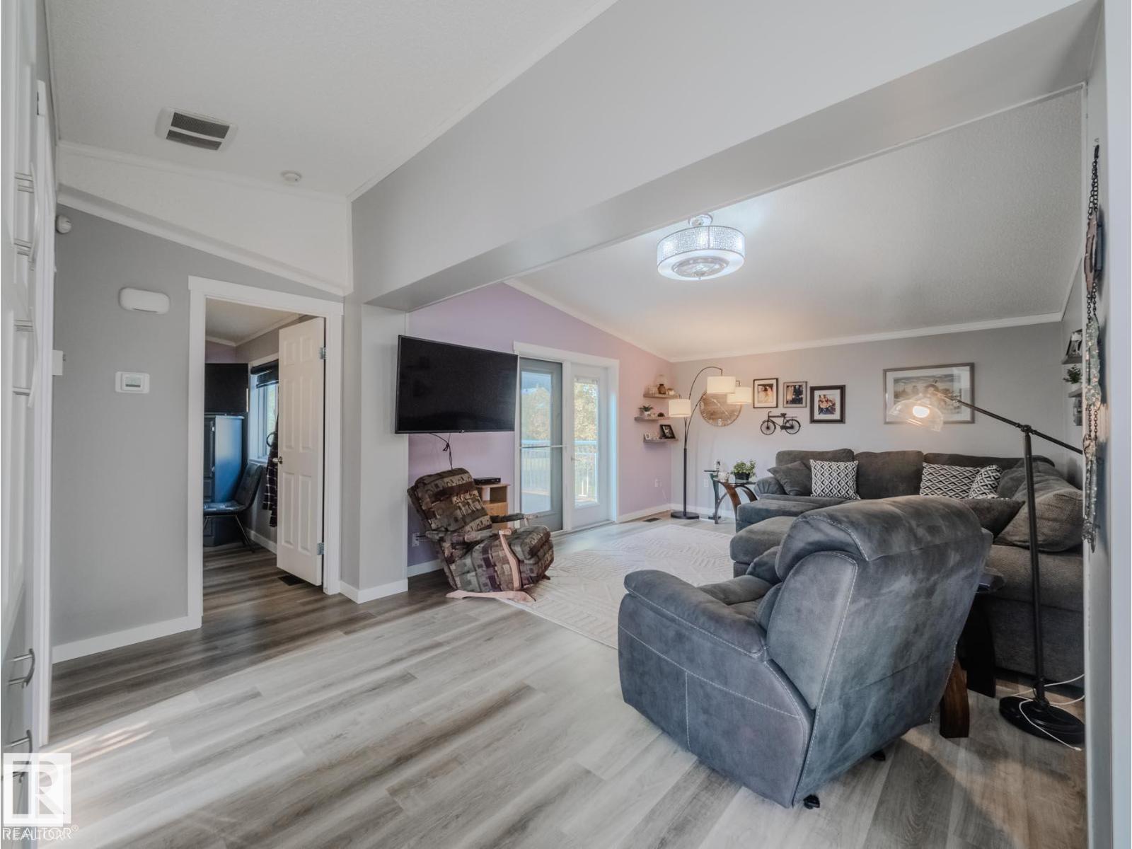 Residential in Rural Leduc County 3