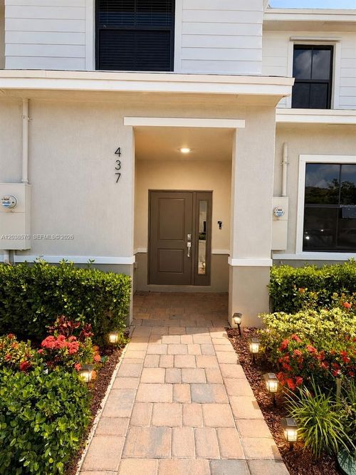 na-437 Ne 13th St, Florida City, FL, 33034-4897 | Card Image